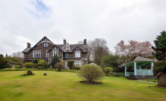 Lakehouse at the Waterhead Inn