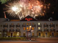 Marv Herzog Hotel Hotels near St Lorenz Lutheran Church