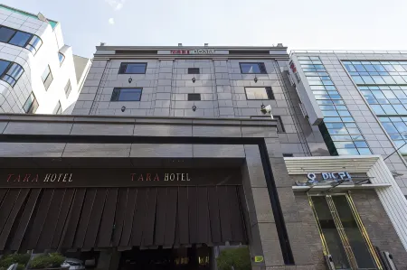 Hotel Tara