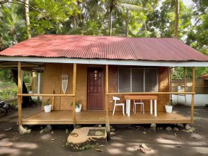 Playa Del Fuego Camiguin Beach Hostel and Resort