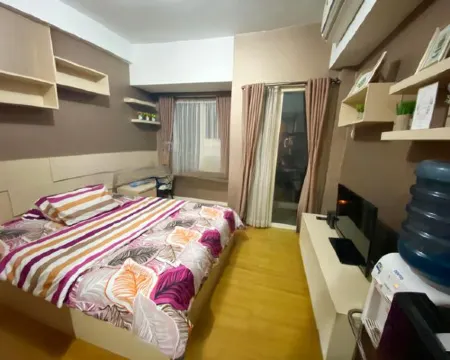 Premium Studio Room by Mareslim at Margonda Residence 5 Hotels in Depok