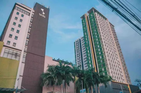 Centrio Tower w/ Netflix + WiFi