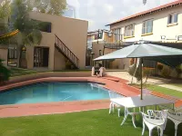 Louhallas Accommodation - Guest houses