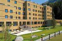 St. Moritz Youth Hostel - Pet friendly