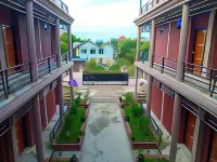 Mother's Home Hotel