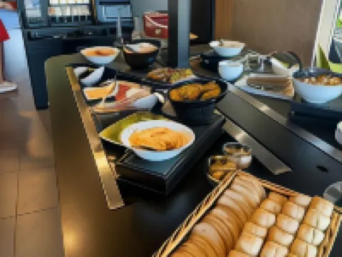 Kyriad Rouen Sud - Oissel Hotels in Haute-Normandie