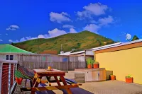 Sequoia Lodge Backpackers Hotels in Picton