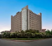DoubleTree by Hilton Gurugram Baani Square فنادق في 