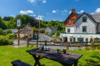 The Crown Hotel Hotels in Cutcombe
