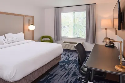 Fairfield Inn & Suites Pittsburgh New Stanton فنادق في Scottdale