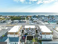Fenwick Island, 1 block to beach, 2 BR condo, Sleeps 6, 2 parking spots - Homestay