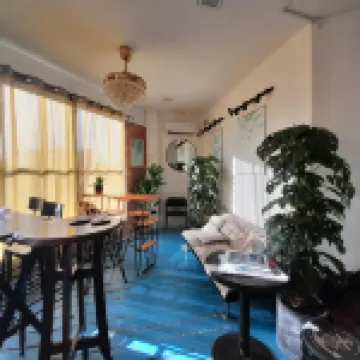 Co.Living Hostel Bandar