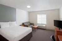 WoodSpring Suites Jacksonville Beach Blvd