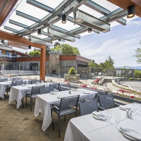 Qualicum Beach Ocean Suites