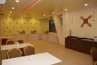 Hotel Solitaire فنادق في Kusgaon P.m.