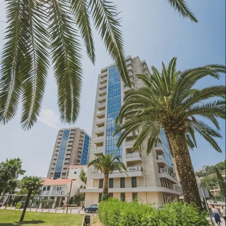 Blue Marlin Apartments