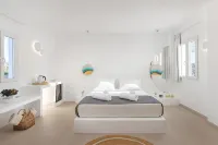 Voca Hotel & Suites Отели в г. Камари