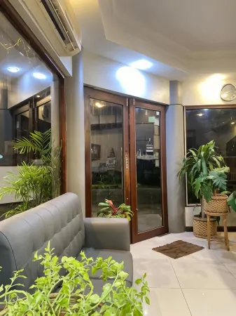 Roxas Midtown Hotel Отели в г. Роксас Сити