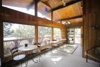 จิวเวล เลค เบดแอนด์เบรคฟาสต์