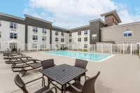La Quinta Inn & Suites by Wyndham Lexington Park - Patuxent Hotels in Solomons