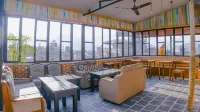Roamers Inn - Hostel - Hostels
