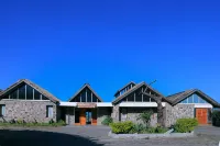 Mezena Resort & Spa Hotels in Лалібела