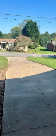 Charming 2-bedroom guesthouse in Connelly Springs