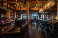 The Iron Horse Hotel - bar