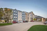 Staybridge Suites Cedar Rapids North Hotels in Cedar Rapids