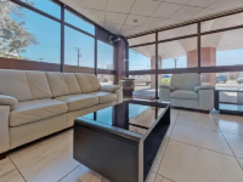 Ramada by Wyndham Arnprior Hotels in Renfrew County