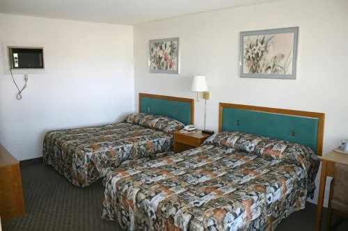 Skyline Motel