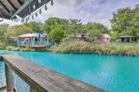 Resort-Style Condo with Lake-View Balcony! - Homestays