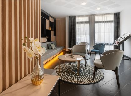 Nemea Appart Hotel Home Suite Nancy Centre