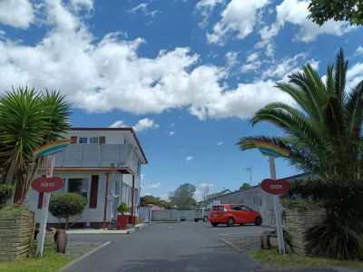 Rainbow Motel