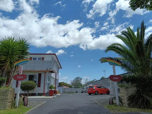 Rainbow Motel Hotels in Te Puna