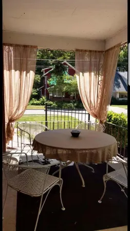 Carraway Guest House Отели в г. Канал Уинчестер