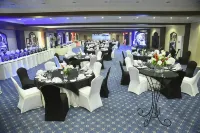 Avari Xpress Faisalabad Hotels in Faisalabad
