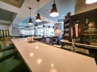 傑基爾島歡朋套房飯店 - 酒吧