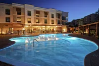 Home2 Suites by Hilton Jekyll Island Hotel di Jekyll Island