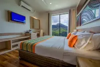 Skyloft Kandy by Aaradhya - Balkoner