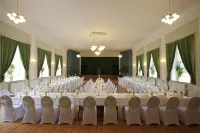 Gasthof Und Hotel Roter Hirsch