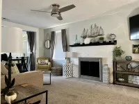 Lakeview Ashtabula, OH - 5 min to GOTL - Deck - King - Wineries - Lake Erie