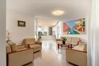Hotel Aurora