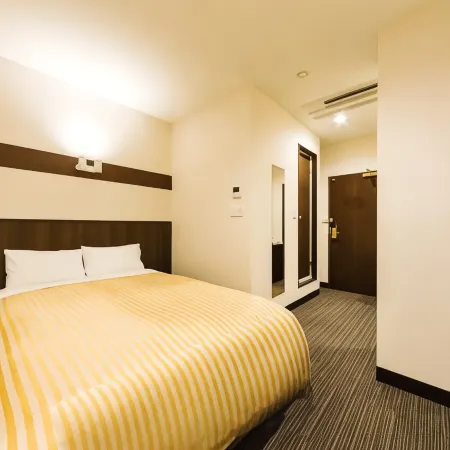 Hotel Casvi Tenjin Отели рядом с достопримечательностью «Конгресс-центр Elgala»