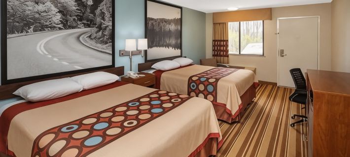Super 8 by Wyndham Burlington NC Hotels in Alamance County