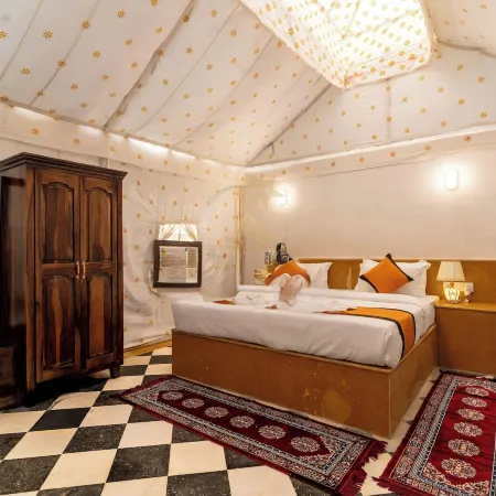 Golden Star Desert Camp