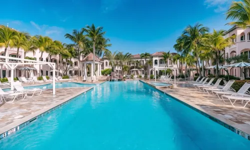 Caribbean Palm Village Resort - parking