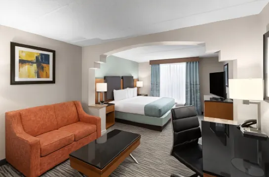 วินเกท บายวินด์แฮม กรีนสโบโร/โคลีเซียม โรงแรมในกรีนสโบโร