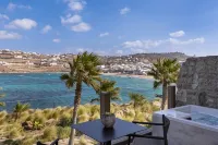 Aeonic Suites and Spa
