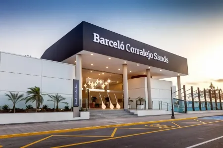 Barceló Corralejo Sands
